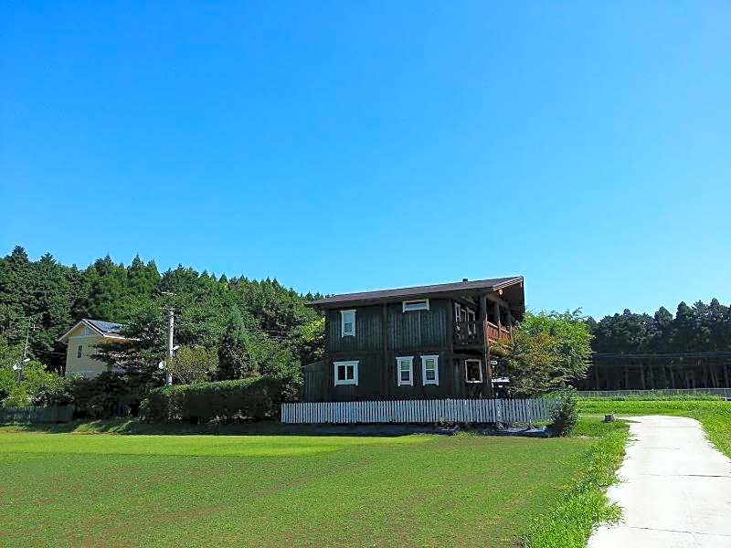 Lassy Condominium