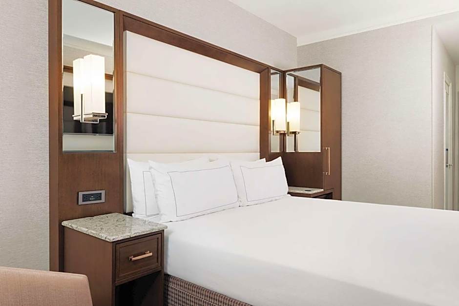 Hilton Boston Park Plaza