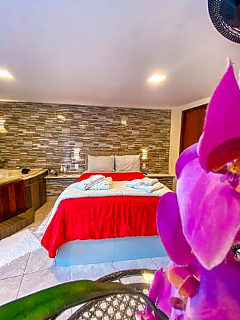 Private Standard Chalet