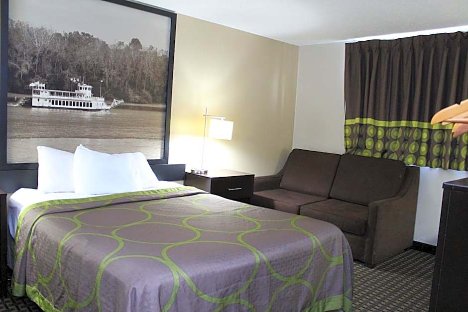 Super 8 by Wyndham Clear Lake