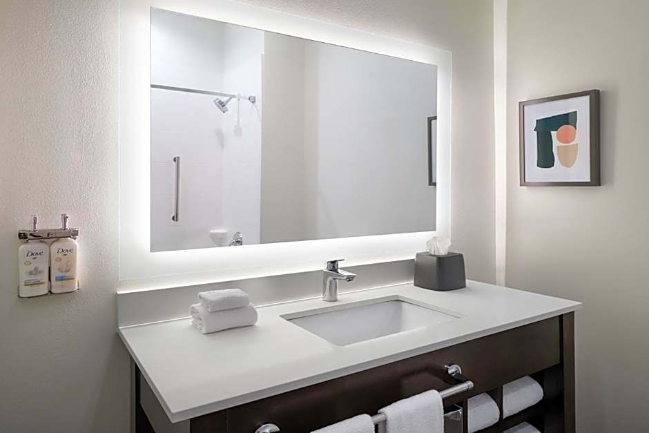 Holiday Inn Gonzales by IHG