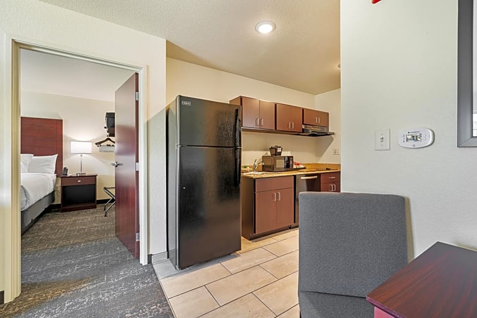Cobblestone Hotel & Suites - Alpine