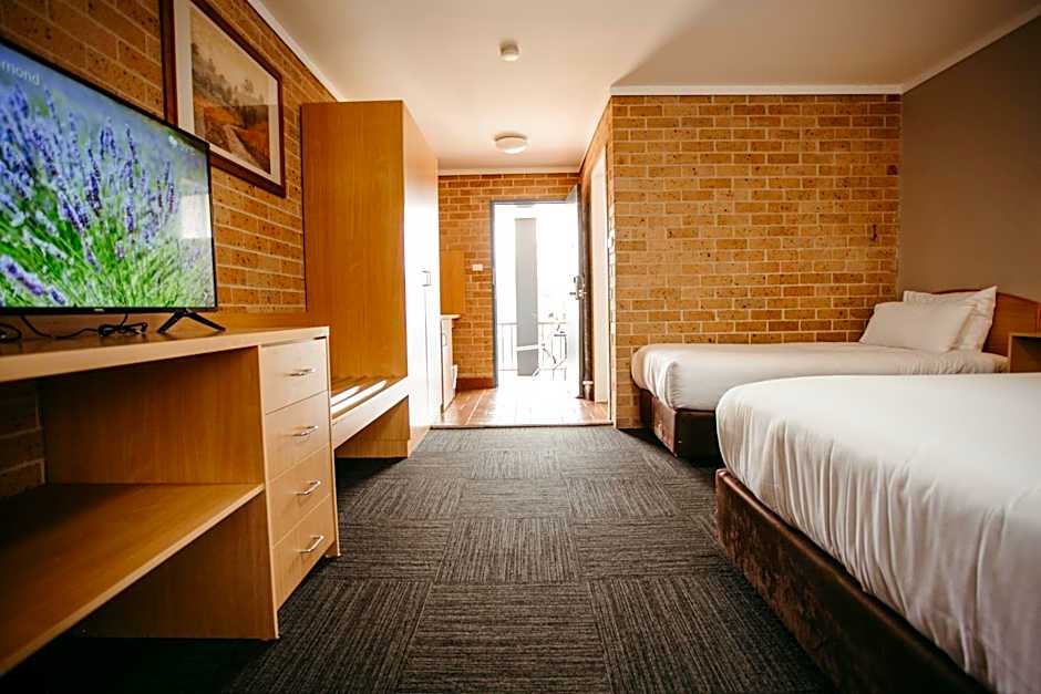 Colonial Motel Richmond