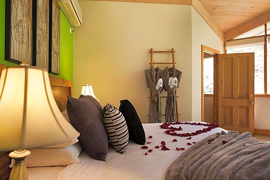 Linden Gardens Rainforest Retreat