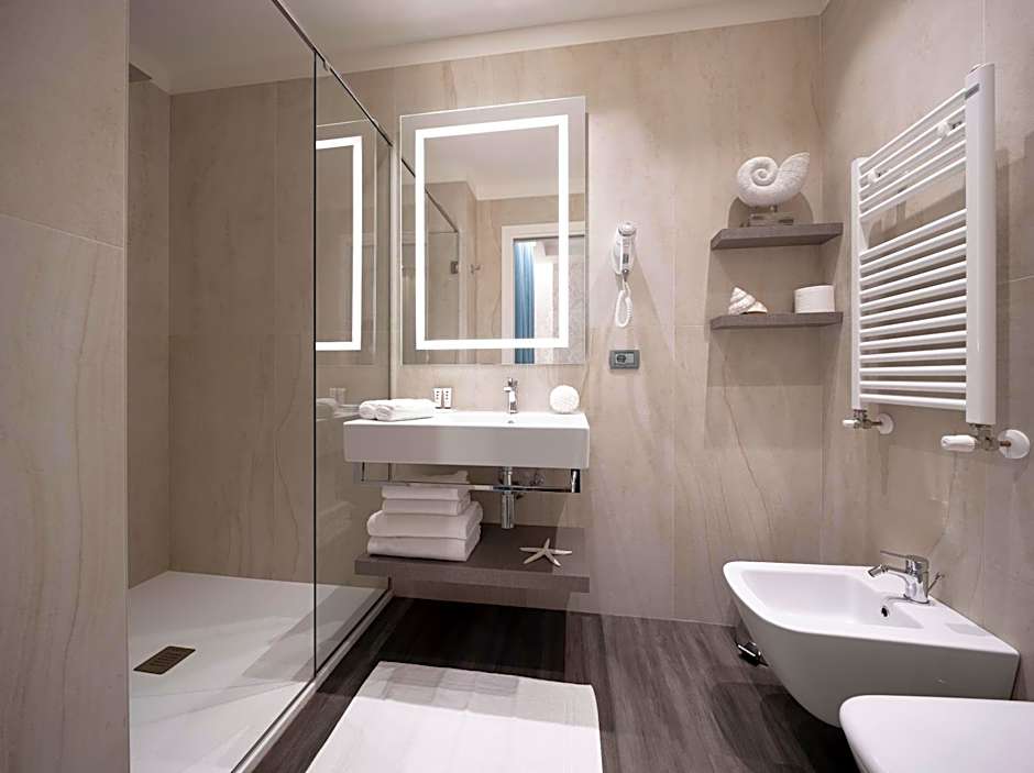 Litoraneo Suite Hotel