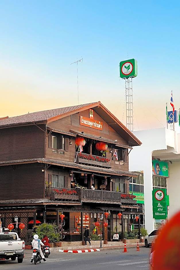 Pukha Nanfa Hotel
