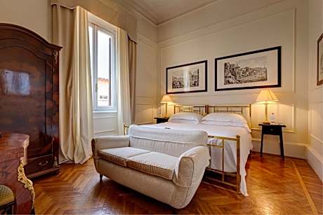 Grand Hotel Plaza (Pet-friendly)