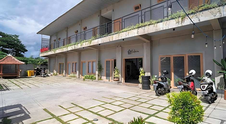 RedDoorz Syariah near Lombok Epicentrum Mall