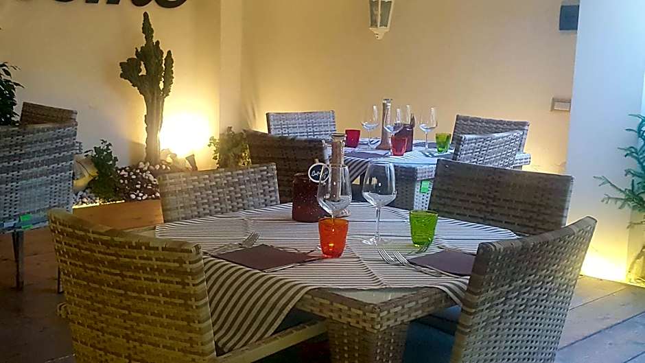 V&V Suite & Breakfast