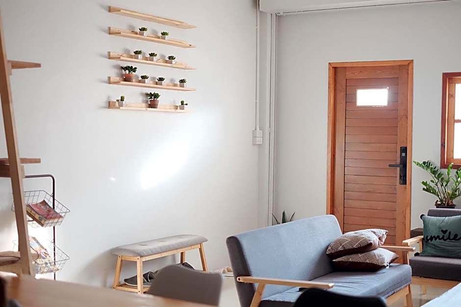 Ma-TaÔ またお Café & hostel