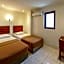 D Hans Hotel Syariah RedPartner near Wisata Religi Sunan Ampel Surabaya
