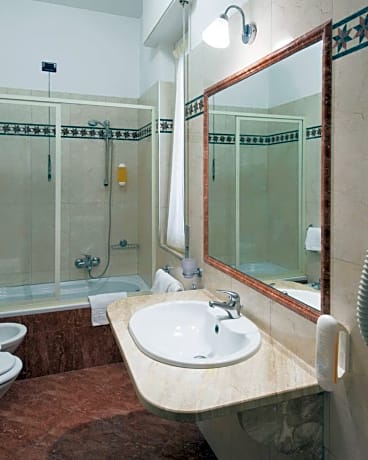 Superior Quadruple Room