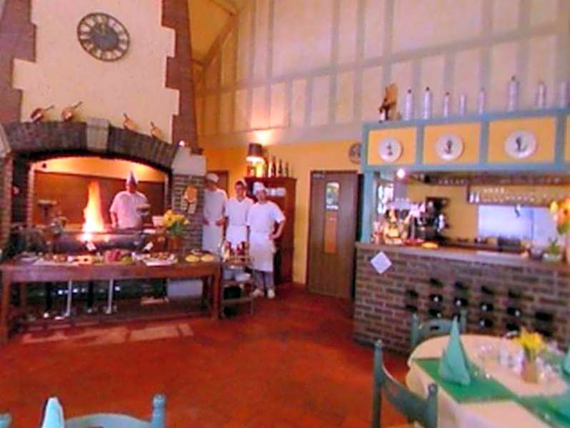 Logis Hôtel Le Pan De Bois
