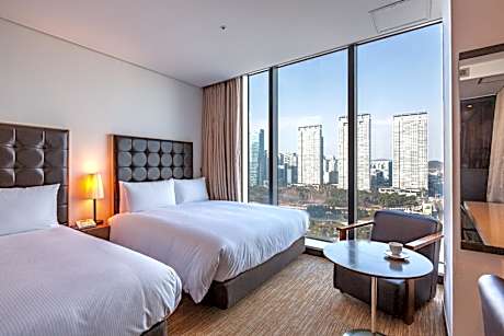 [Work Therapy] Premier Double Double Park View with Aromatica Aloe 1 Set & Sauna for 1