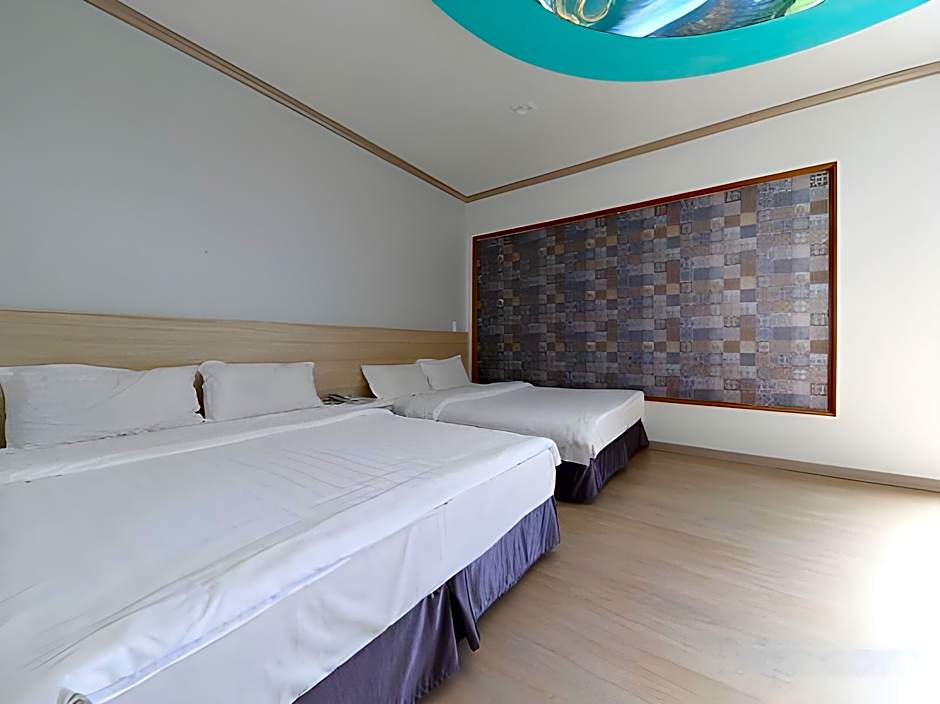Apple Hotel