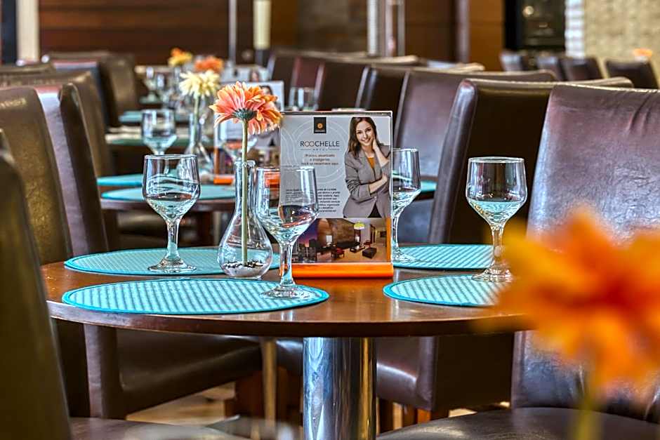 Roochelle Corporate Hotel