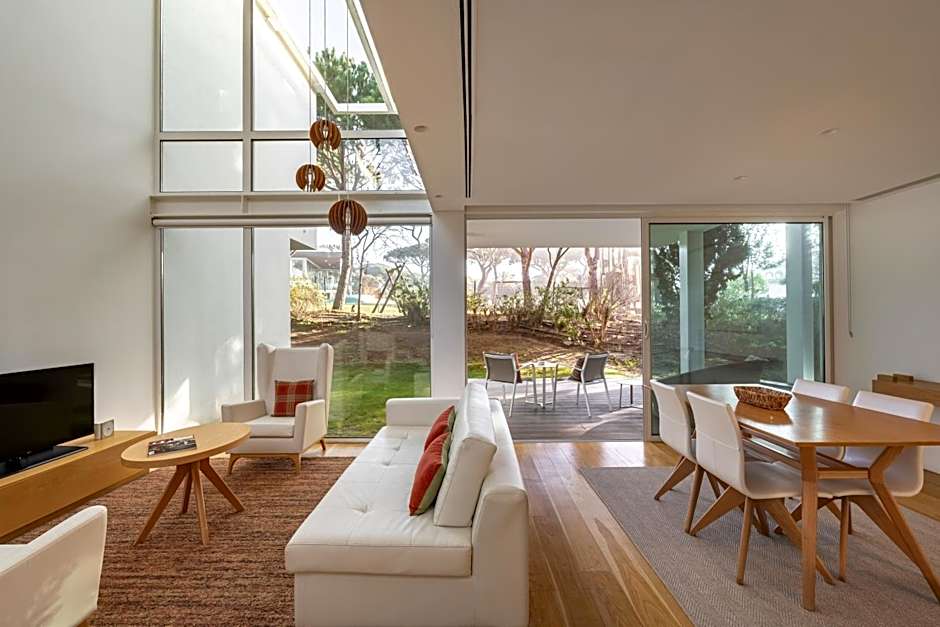 Onyria Marinha Boutique Hotel