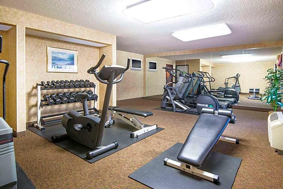 Travelodge by Wyndham Pueblo