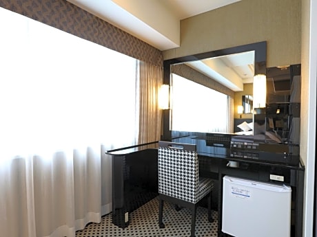 Deluxe Twin Room - Non-Smoking
