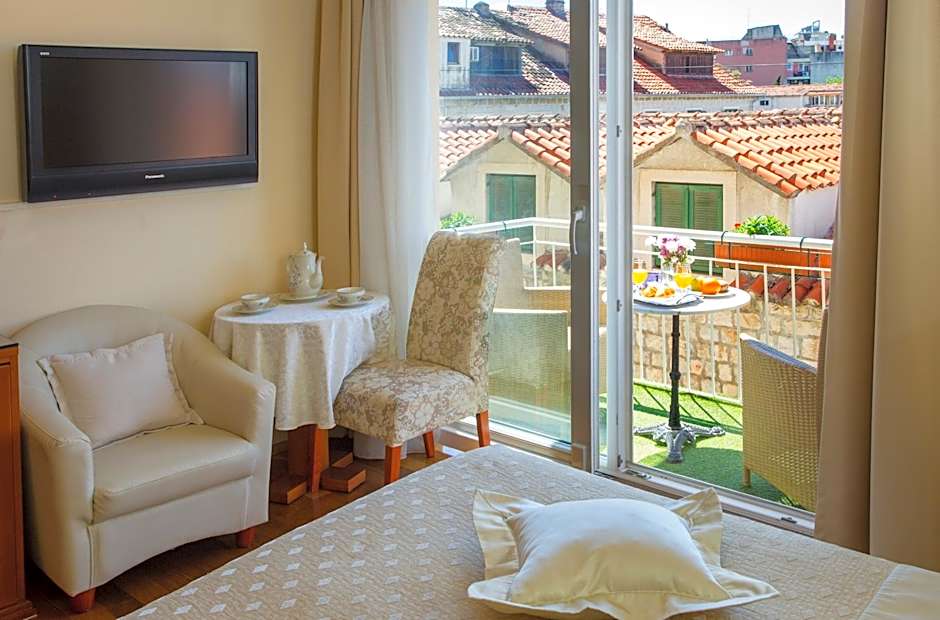 Royal Suites