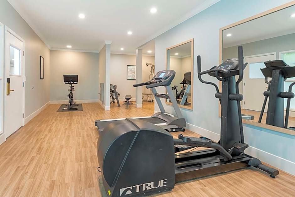 Best Western Plus All Suites Inn