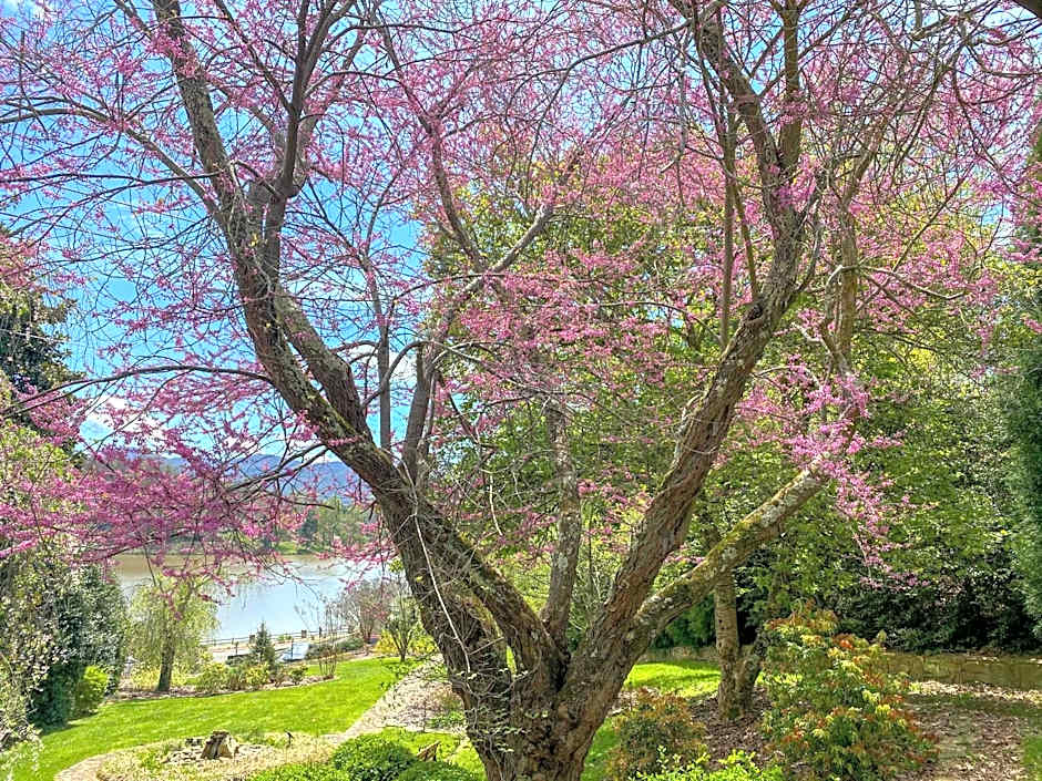 The Terrace Hotel at Lake Junaluska