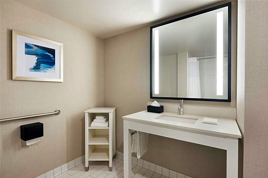 Four Points By Sheraton Halifax