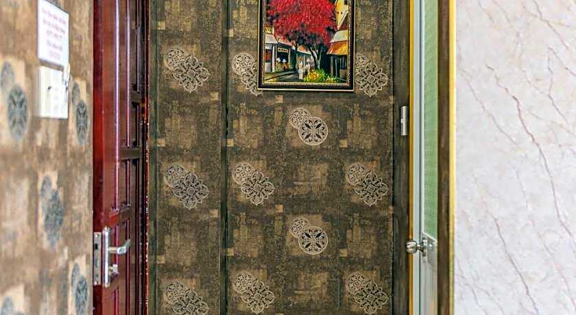 Thi Long Phung Hotel