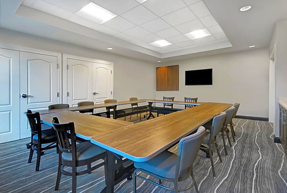 Staybridge Suites Sterling Heights - Detroit Area By IHG