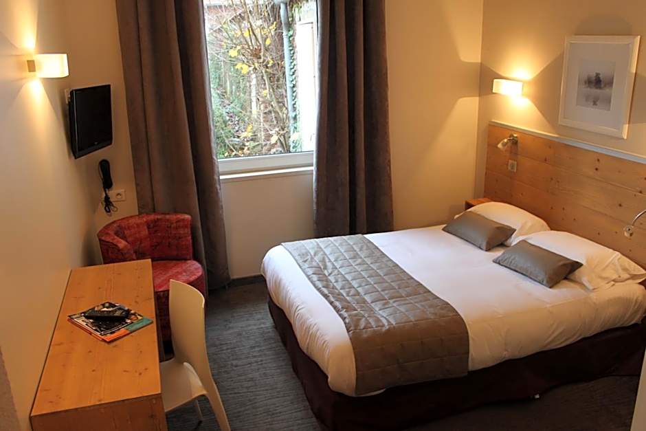 LOGIS Hôtel & Restaurant - Le Manoir de Gavrelle