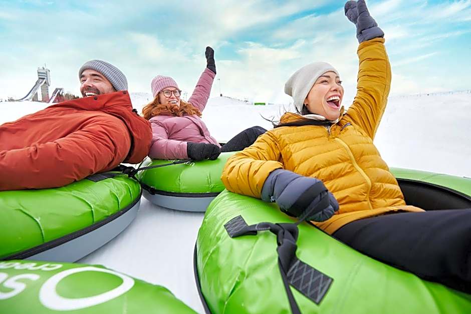 Holiday Inn Express and Suites Calgary University By IHG