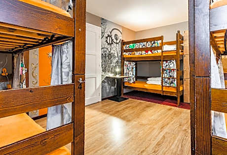 Bed in Interconnected 6-Bed Dormitory Room