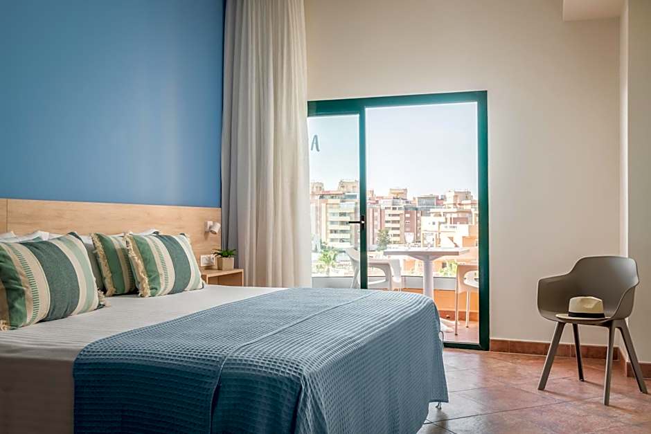Hotel Colonial Mar