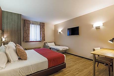 Small Double Room Ground floor