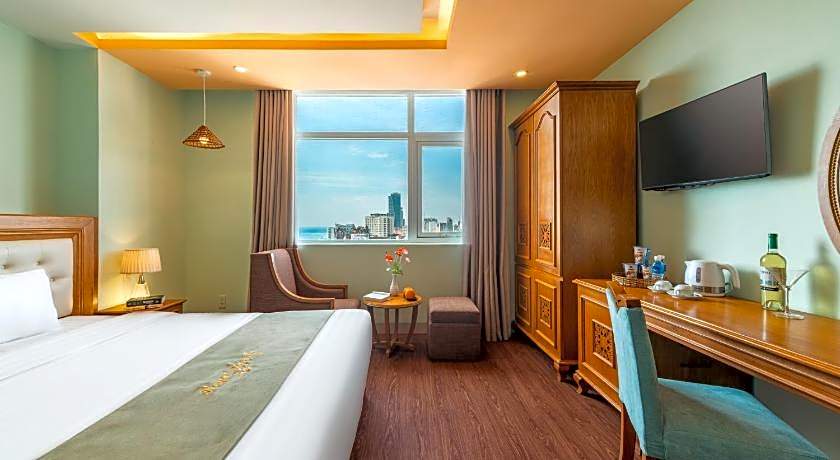Royal Ocean Hotel
