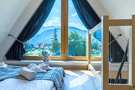 Studio - Split Level