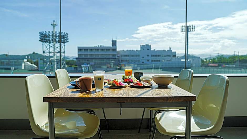KEIRIN HOTEL 10 by Onko Chishin