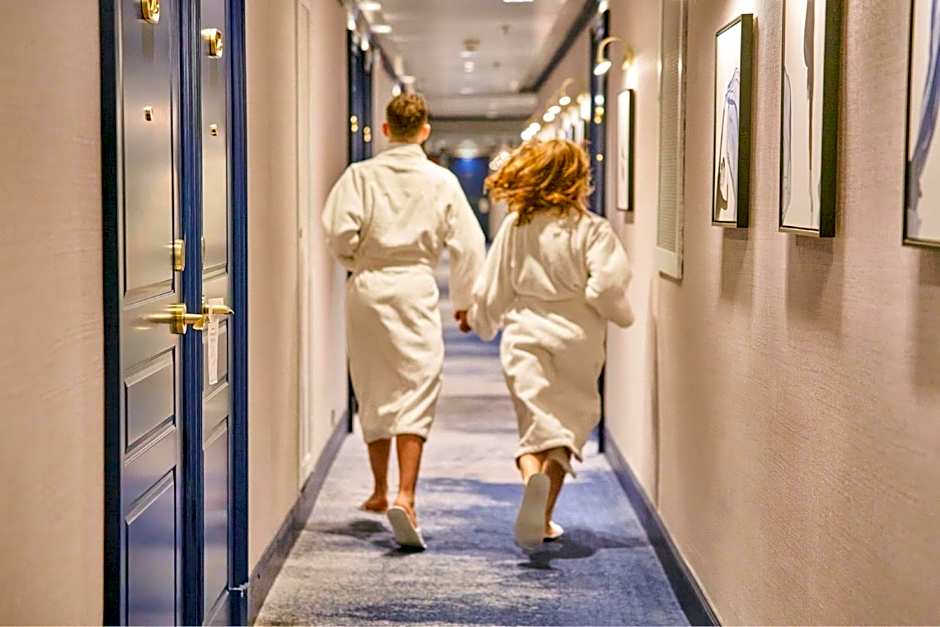 Paris Marriott Opera Ambassador Hotel