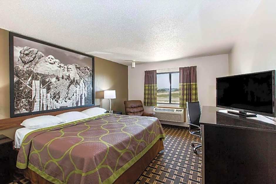 Super 8 by Wyndham Wayne