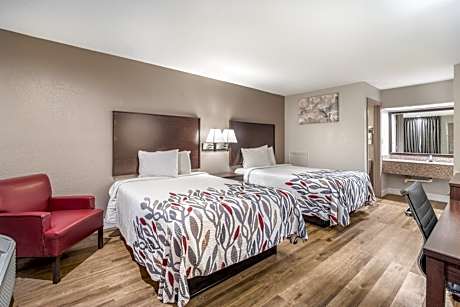 Deluxe Room with Two Double Beds Smoking
