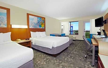 Queen Room with Two Queen Beds with Sofa Bed and Balcony