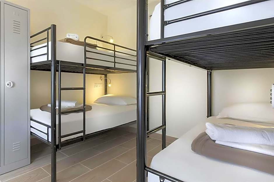 Enjoy Hostel