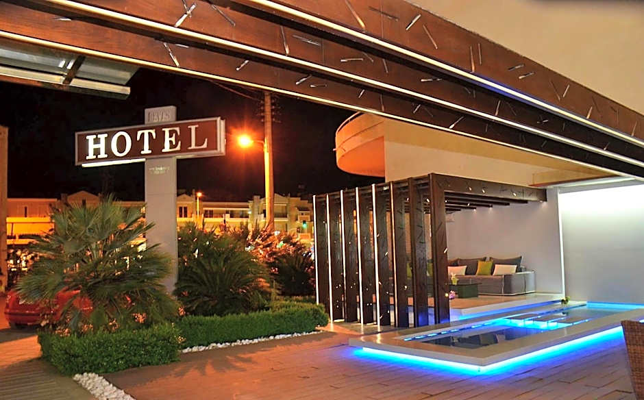 Deves Hotel
