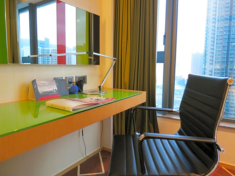 Holiday Inn Express Hong Kong Kowloon East, an IHG Hotel