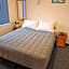 Avenue Heights Motel