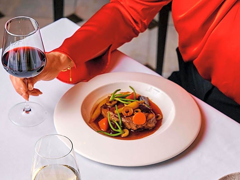 Sofitel Melbourne On Collins Hotel