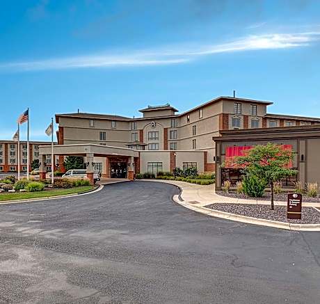 DoubleTree By Hilton Hotel Bloomington