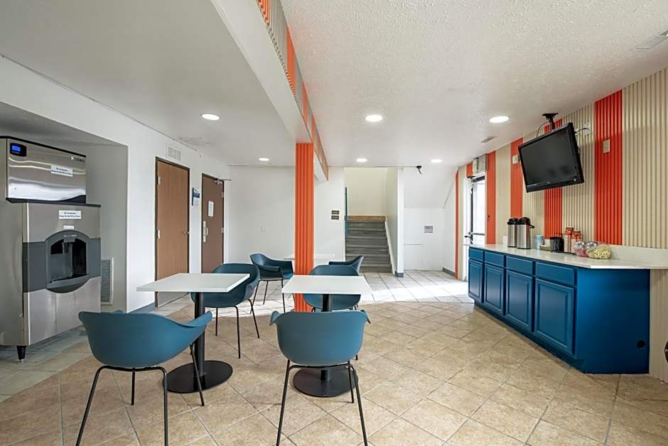 Motel 6 Limon, CO I 70