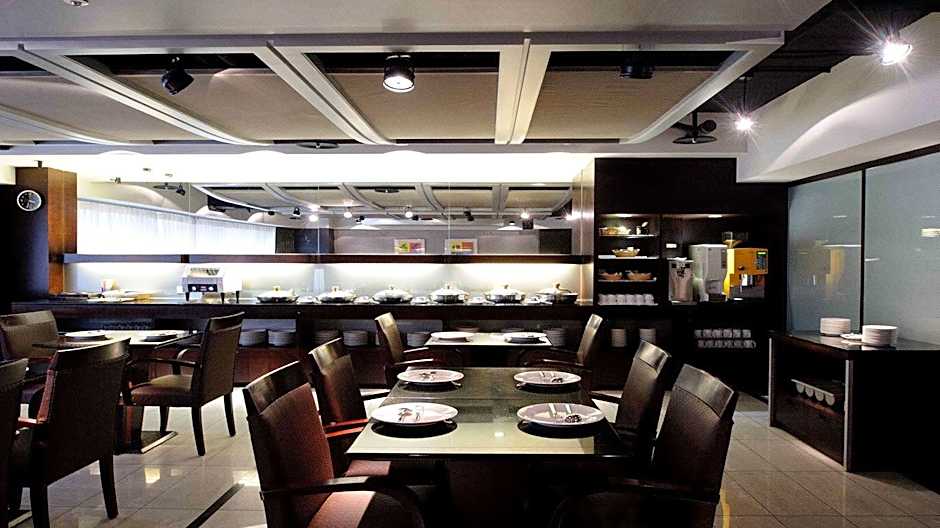 K Hotel - Yunghe