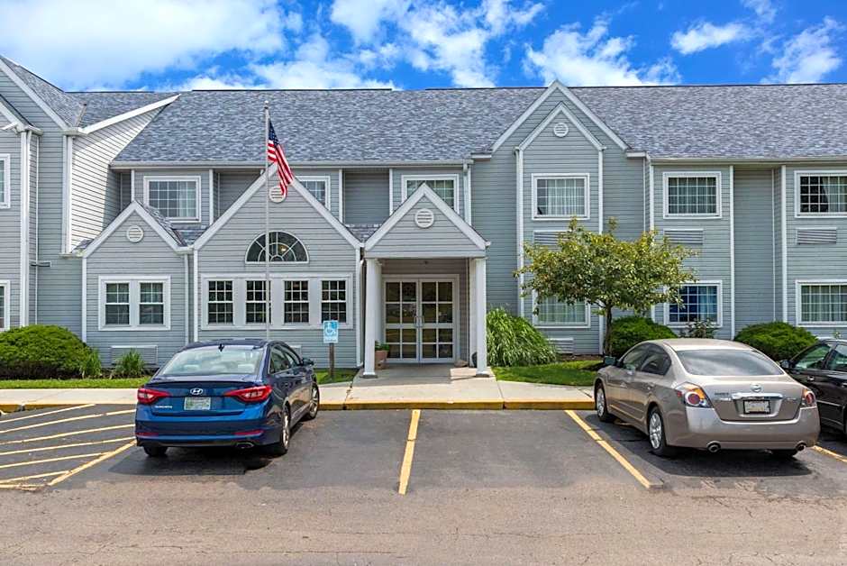 Microtel Inn & Suites By Wyndham Riverside